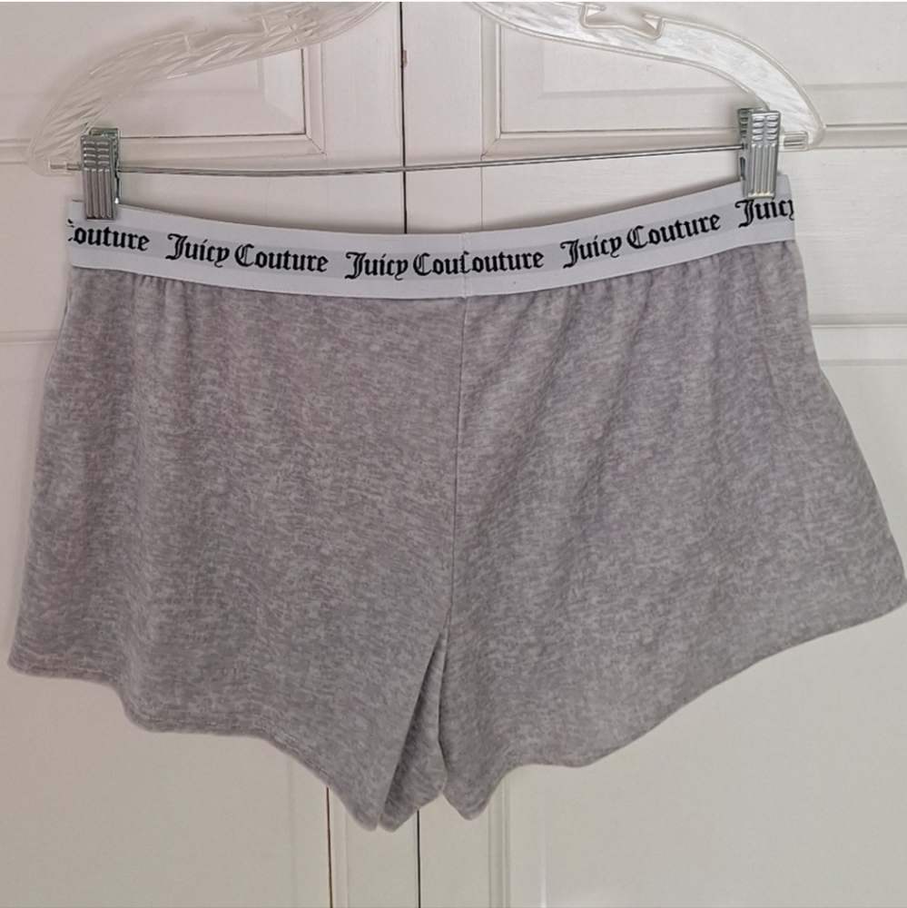 Juicy Couture velour shorts - bundle of 2 - Picture 5 of 6